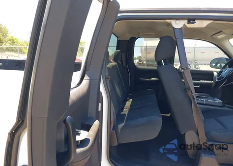 2007 Chevrolet Silverado 1500 Lt1 from USA, damaged, VIN 2GCEC19JX71663055